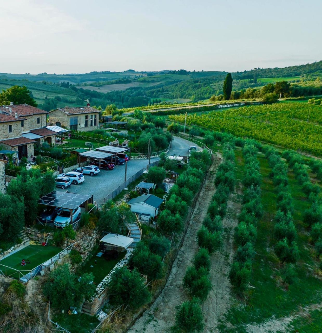 Vittoria Chianti Vacations Apartment Poggibonsi Exterior foto