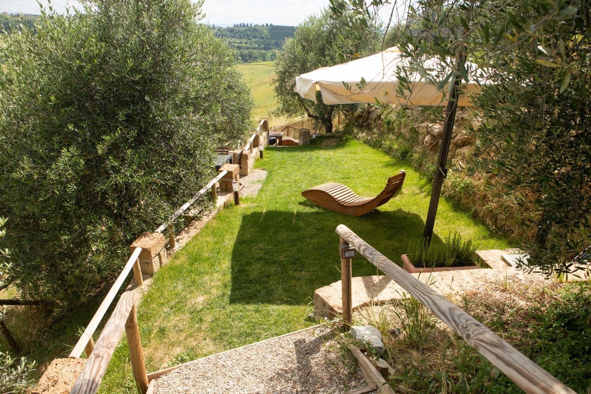 Vittoria Chianti Vacations Apartment Poggibonsi Exterior foto