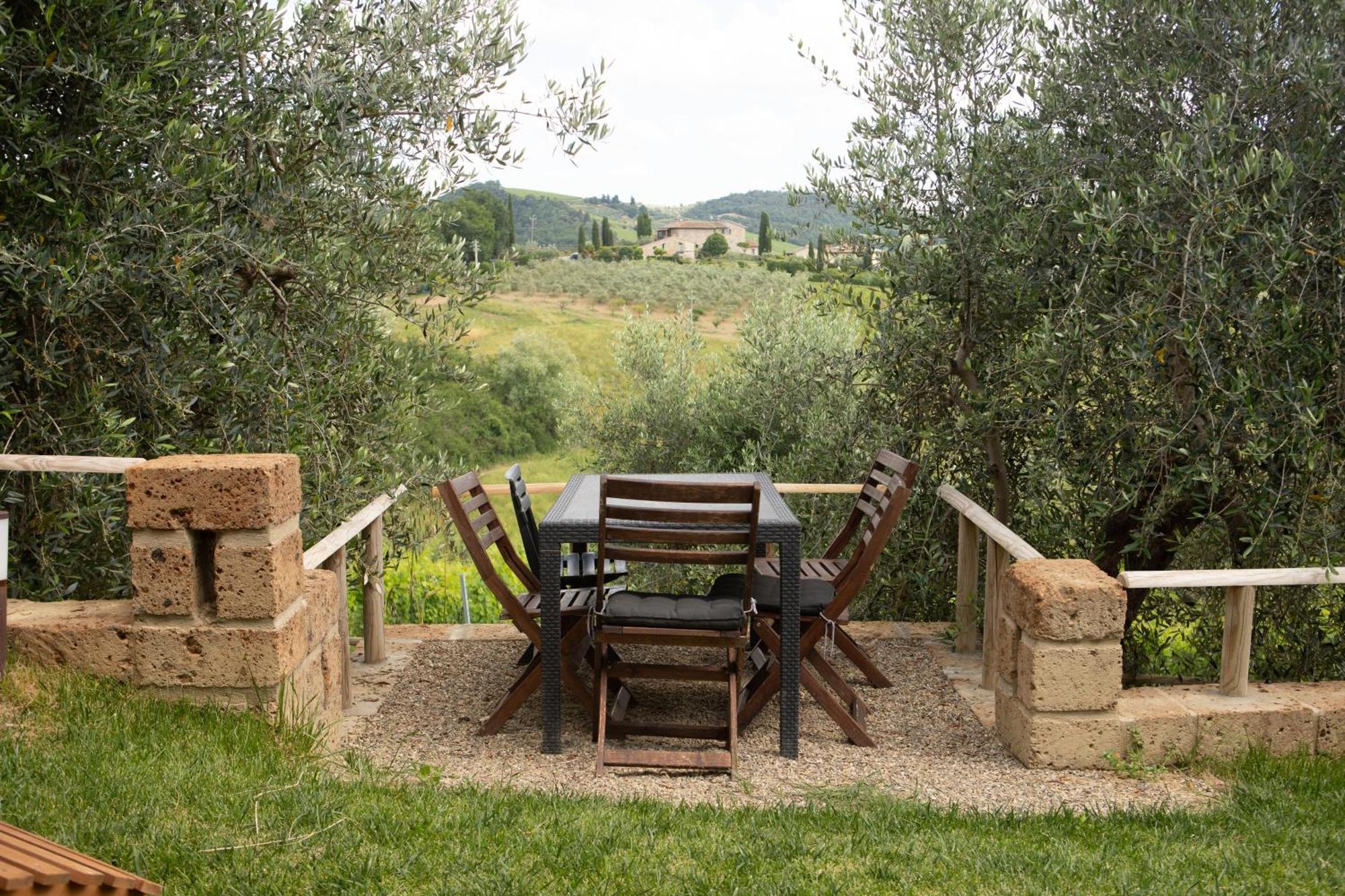 Vittoria Chianti Vacations Apartment Poggibonsi Exterior foto