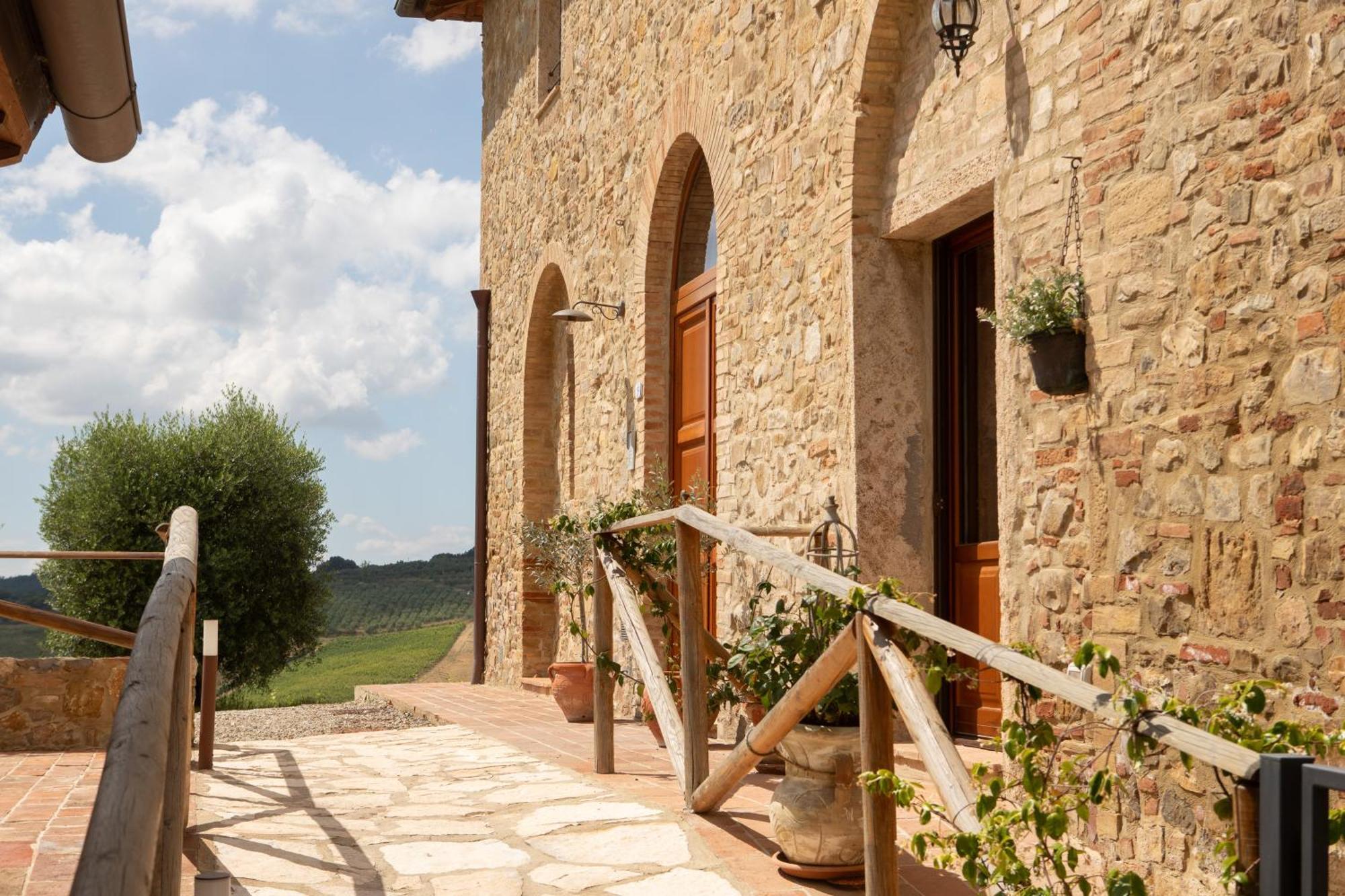 Vittoria Chianti Vacations Apartment Poggibonsi Exterior foto